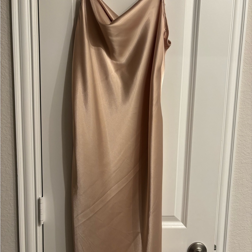 bebe Backless Satin Dress - Champagne